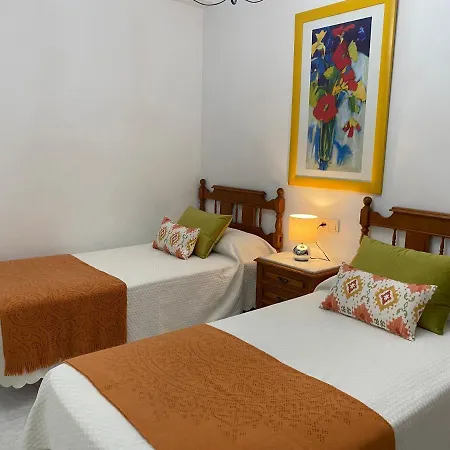 Mirador Al Mar Апартаменты *